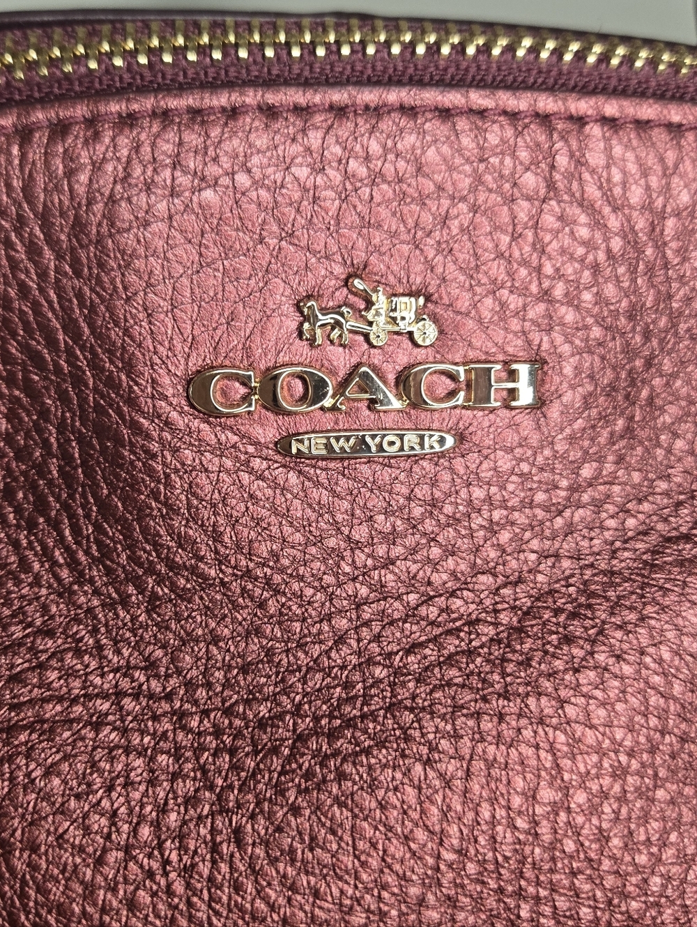 Coach Metallic Burgundy Pebbled Leather Satchel Crossbody Bag Gold Hardware - Picture 2 of 9